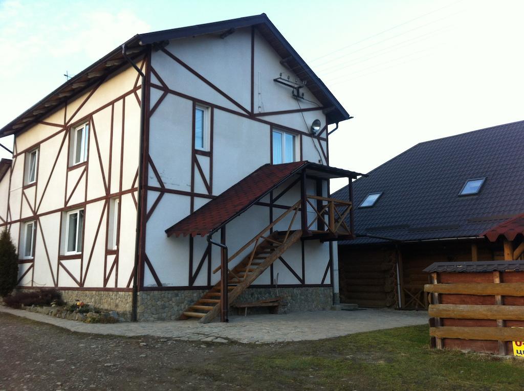 Holiday park Tsisarske Urochyshe Rozgirche