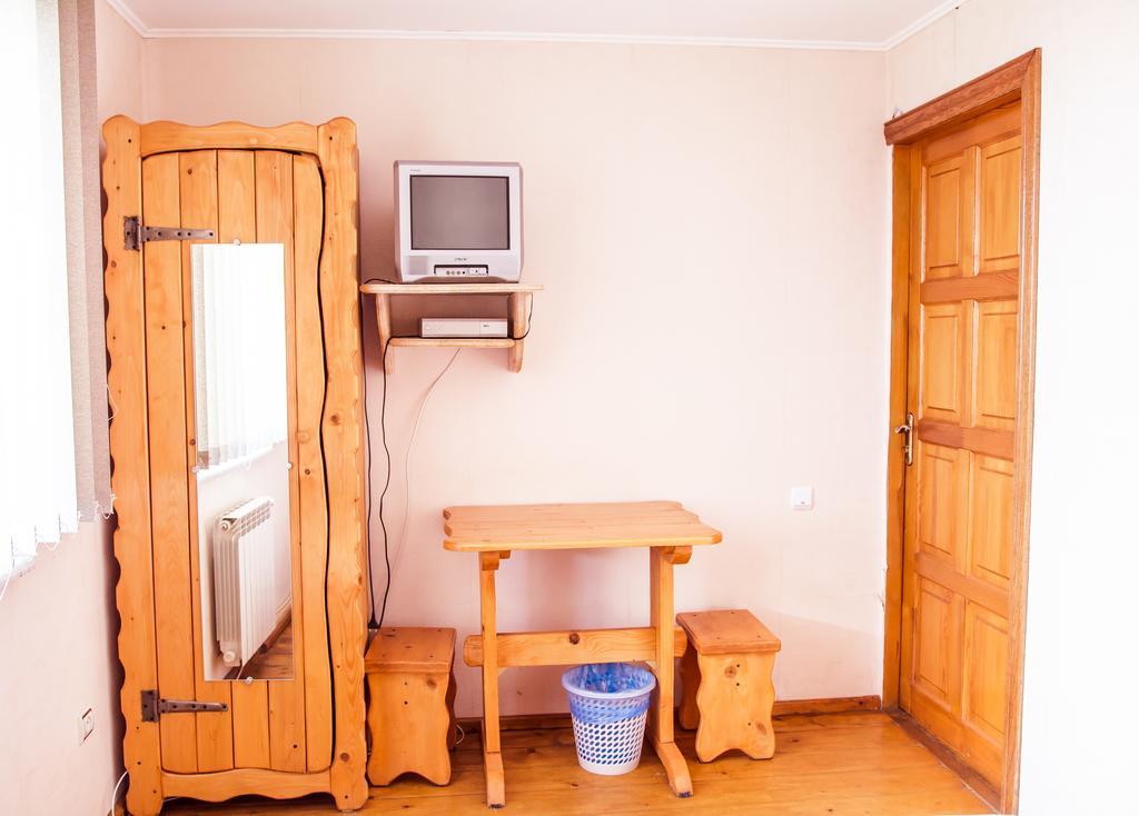 Tsisarske Urochyshe Holiday park Rozgirche