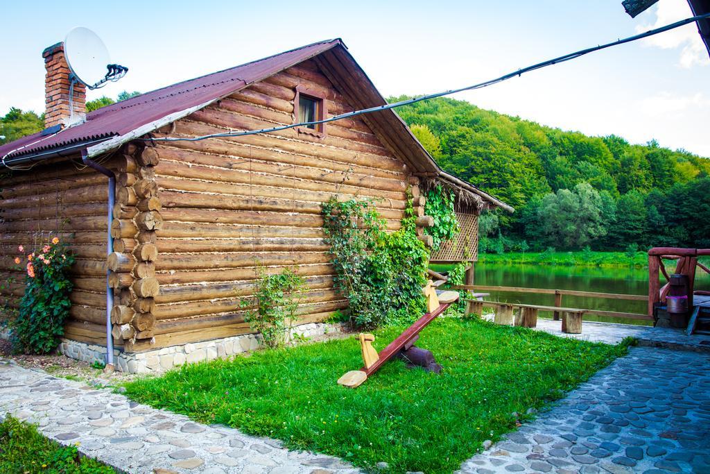 Holiday park Tsisarske Urochyshe *